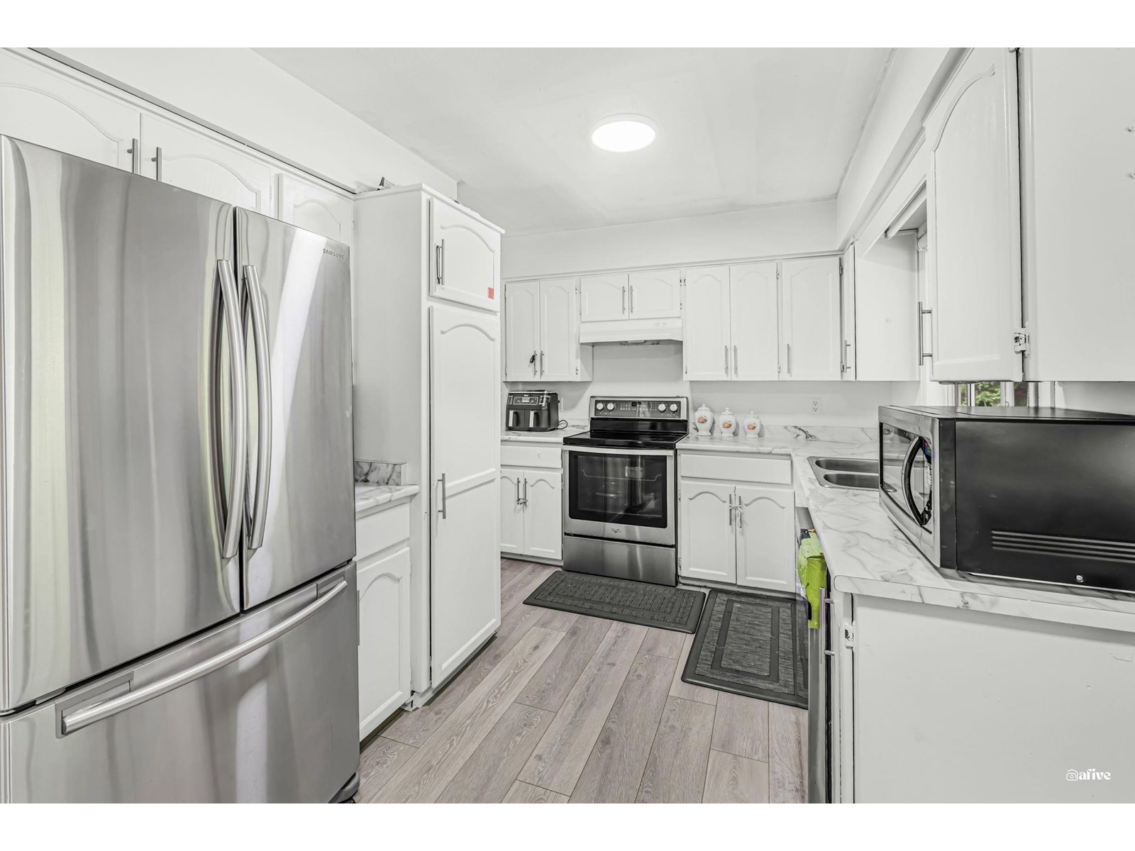 Photo 14 of 3047 Crossley Drive, Abbotsford BC