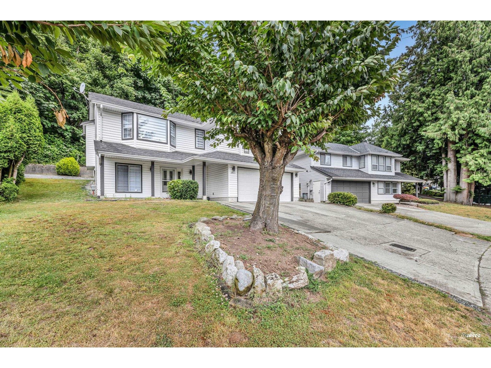 Photo 3 of 3047 Crossley Drive, Abbotsford BC