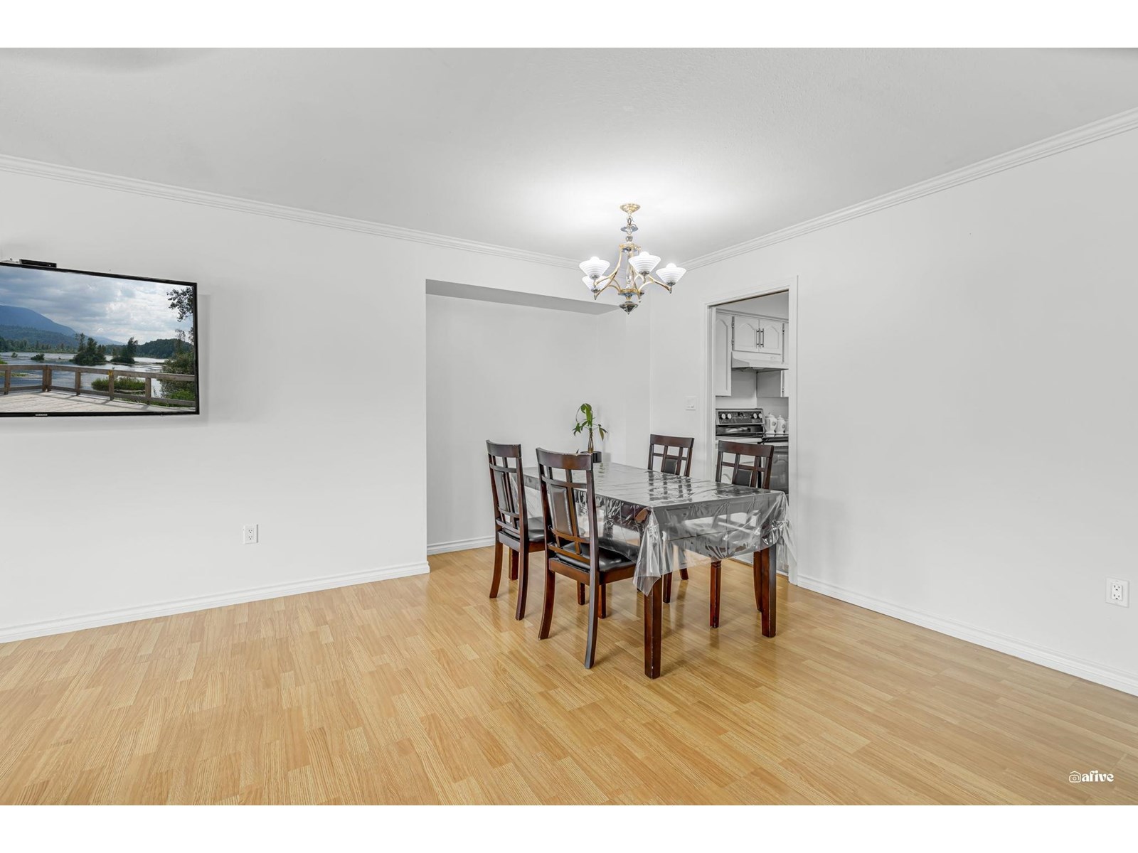 Photo 11 of 3047 Crossley Drive, Abbotsford BC