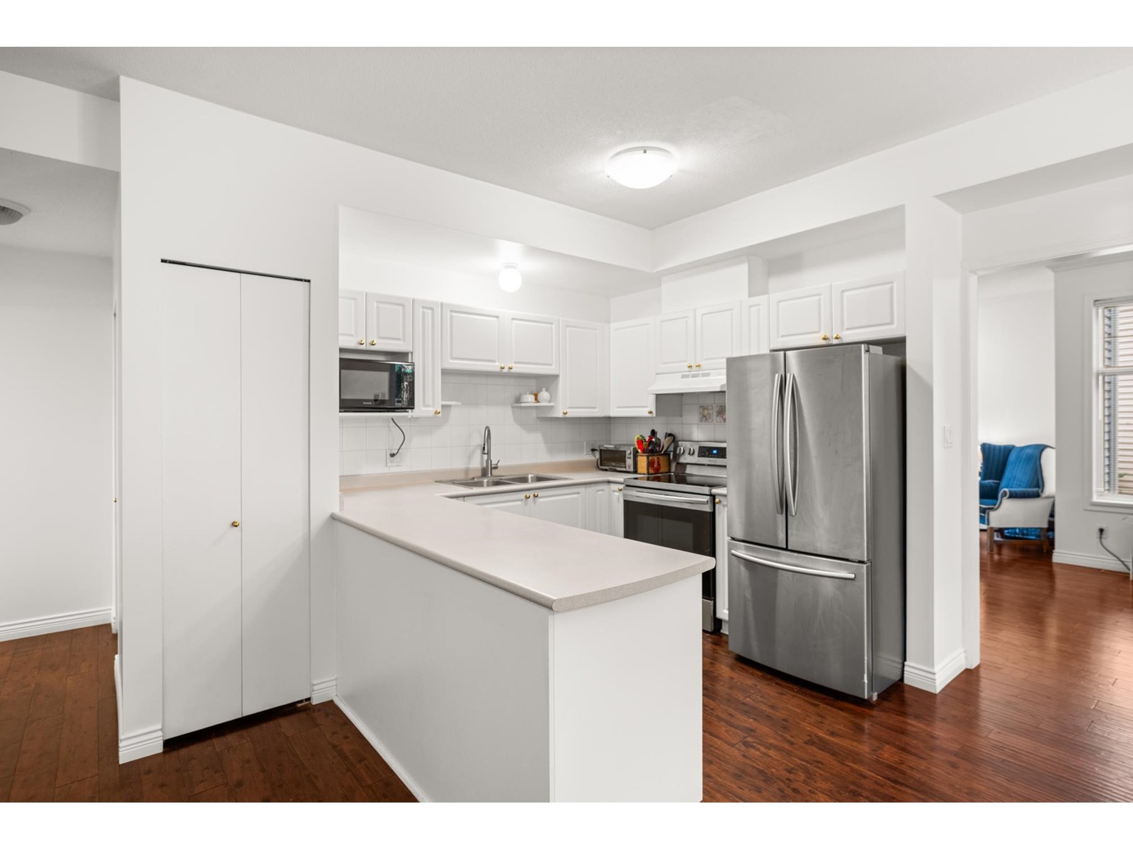 Photo 13 of 15 8675 209 Street, Langley BC