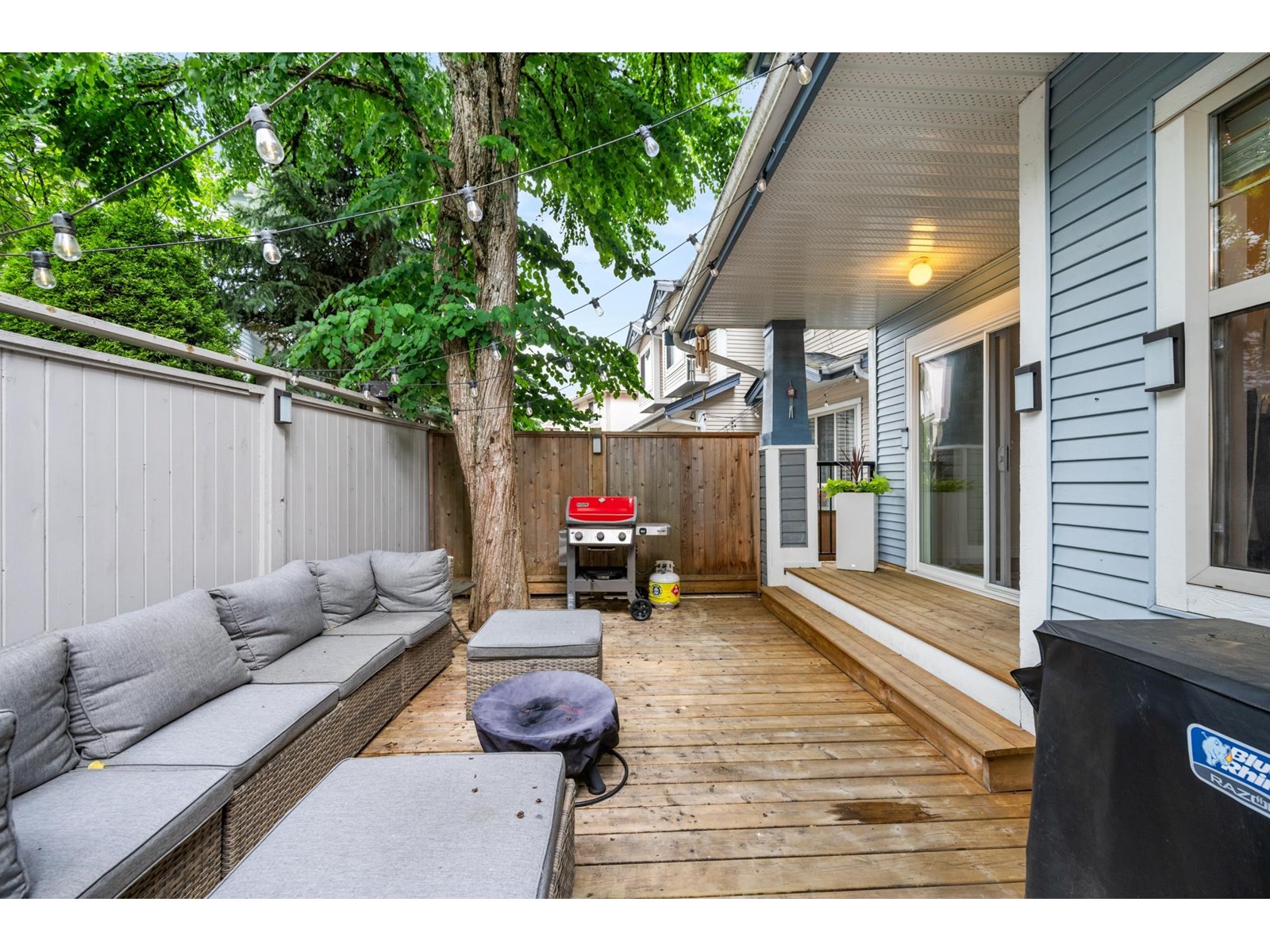 Photo 33 of 15 8675 209 Street, Langley BC