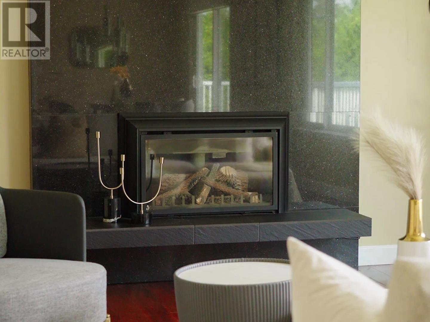 Photo 8 of 3222 Mariner Way, Coquitlam BC