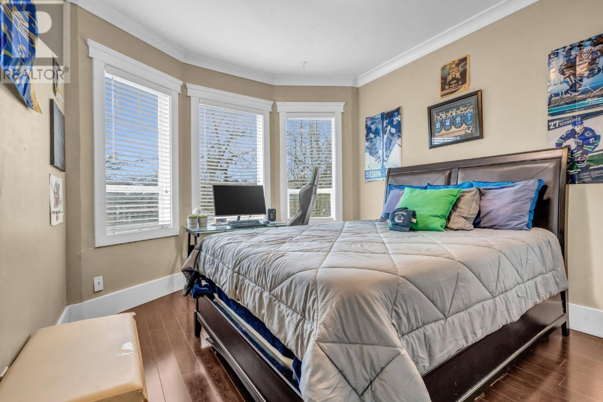 Photo 16 of 2385 W 7th Avenue, Vancouver BC