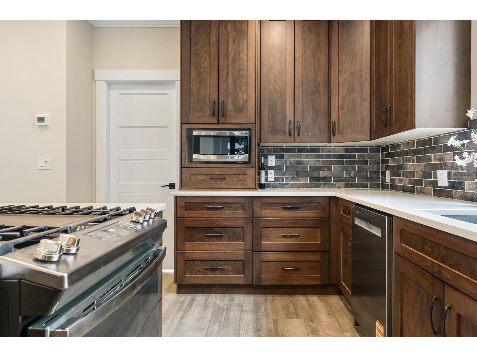 Photo 16 of 44767 Anglers Boulevard Garrison Crossing, Chilliwack BC