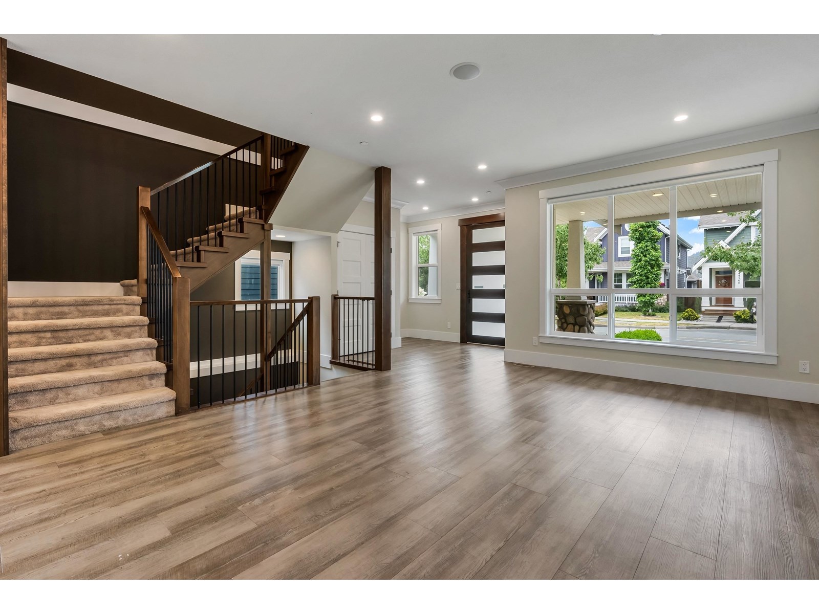Photo 7 of 44767 Anglers Boulevard Garrison Crossing, Chilliwack BC