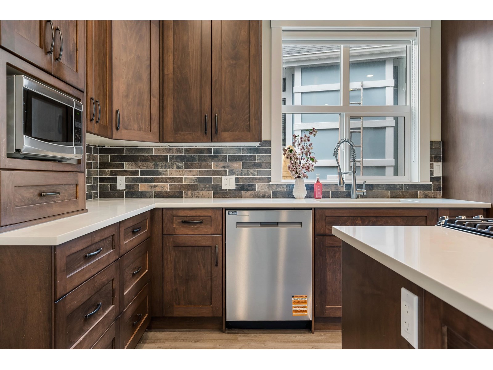 Photo 15 of 44767 Anglers Boulevard Garrison Crossing, Chilliwack BC