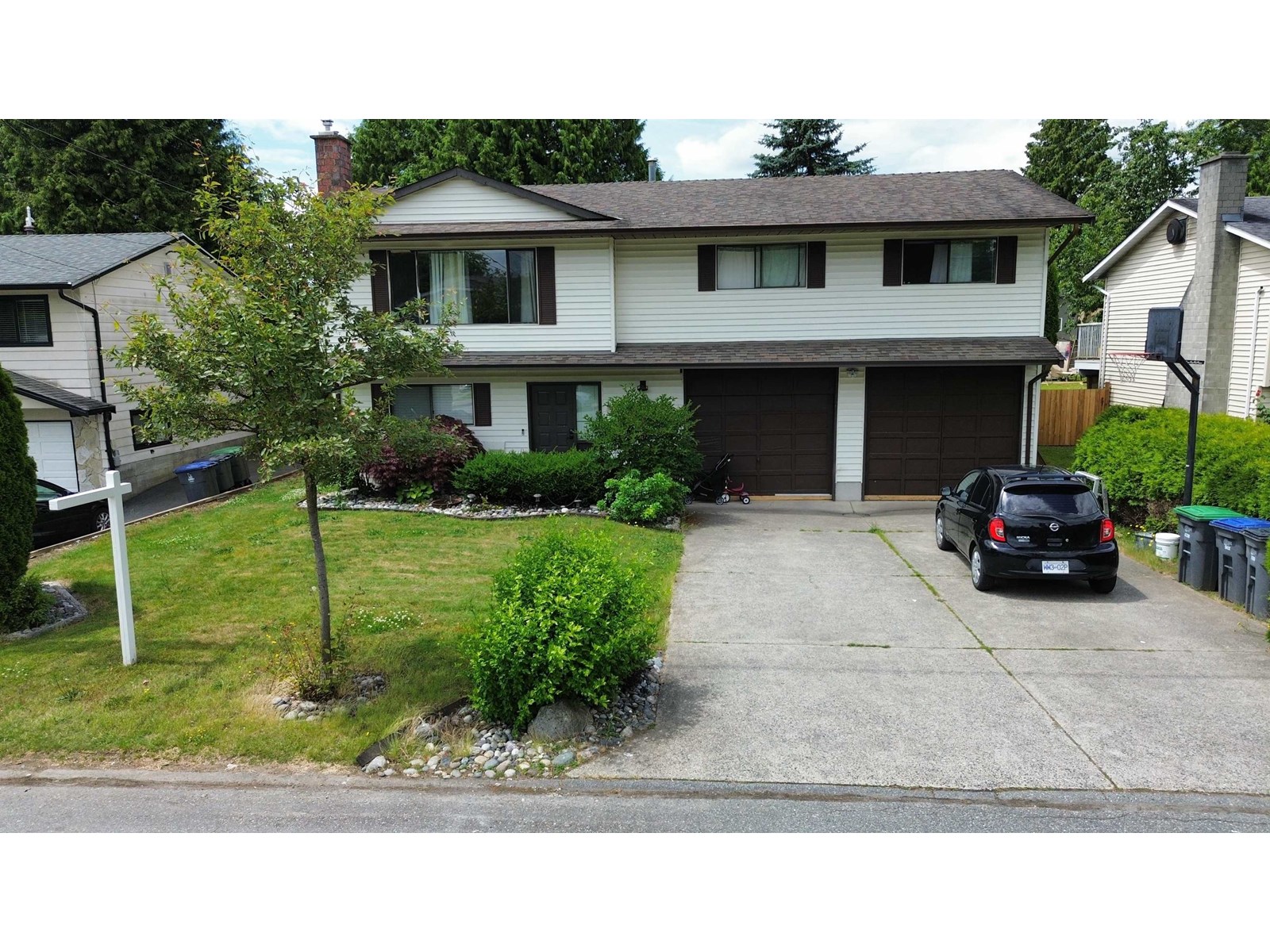 Photo 19 of 9781 154 Street, Surrey BC