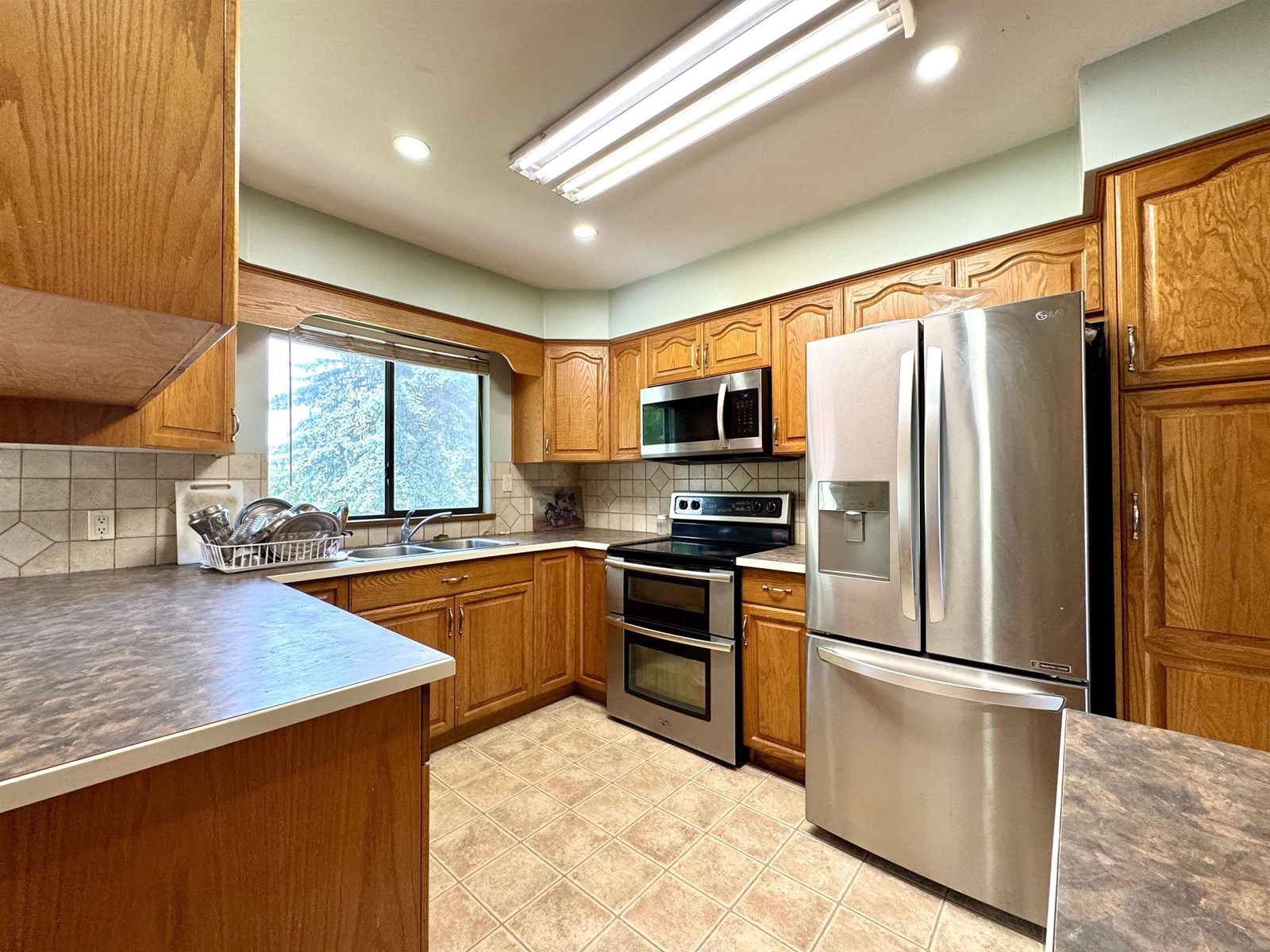 Photo 23 of 9781 154 Street, Surrey BC