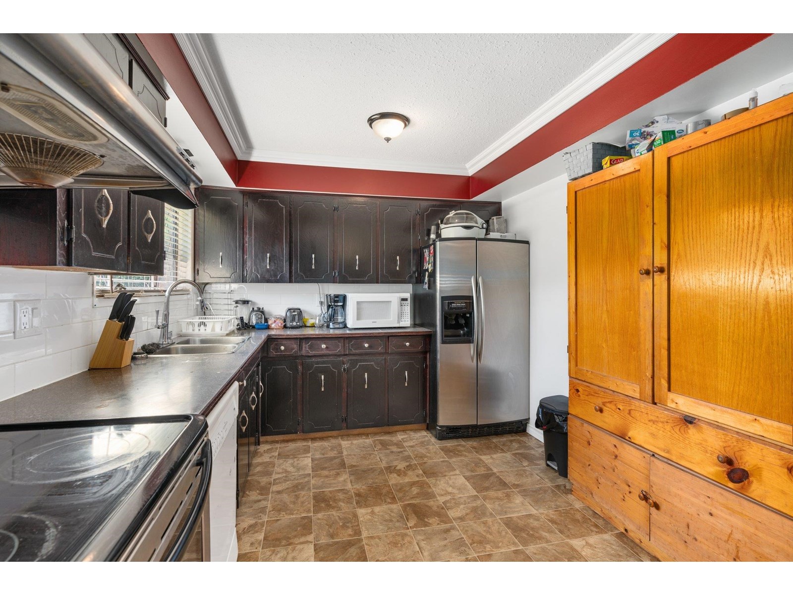 Photo 13 of 20277 36 Avenue, Langley BC