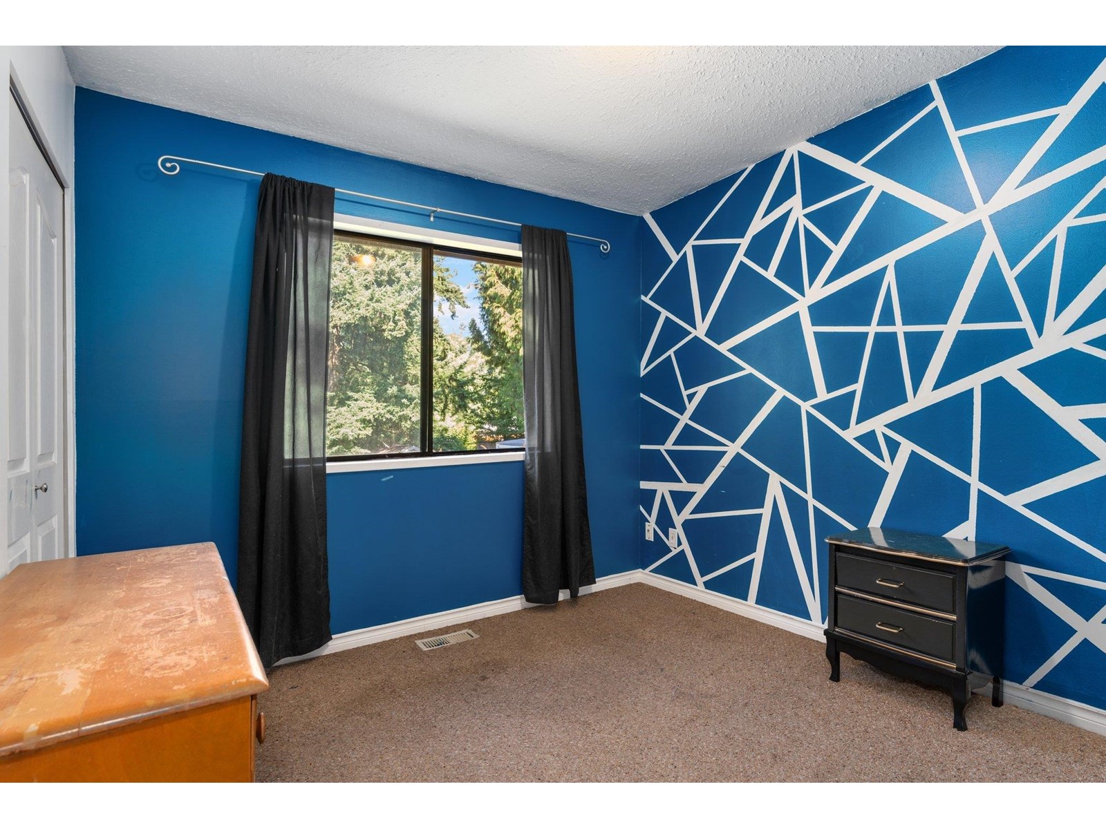 Photo 16 of 20277 36 Avenue, Langley BC