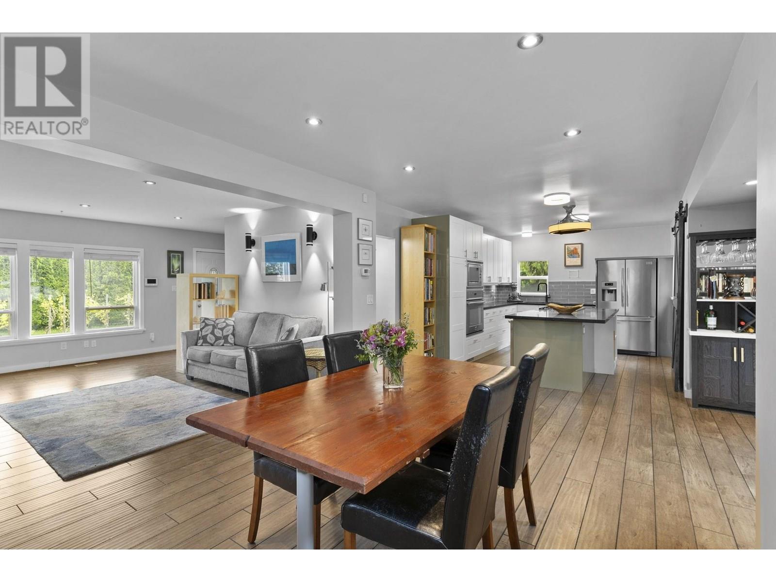 Photo 2 of 12084 232nd Street, Maple Ridge BC