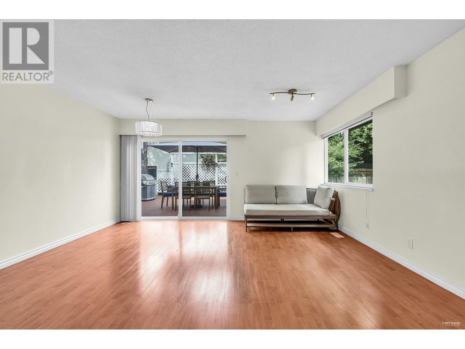 Photo 30 of 7331 Lismer Avenue, Richmond BC