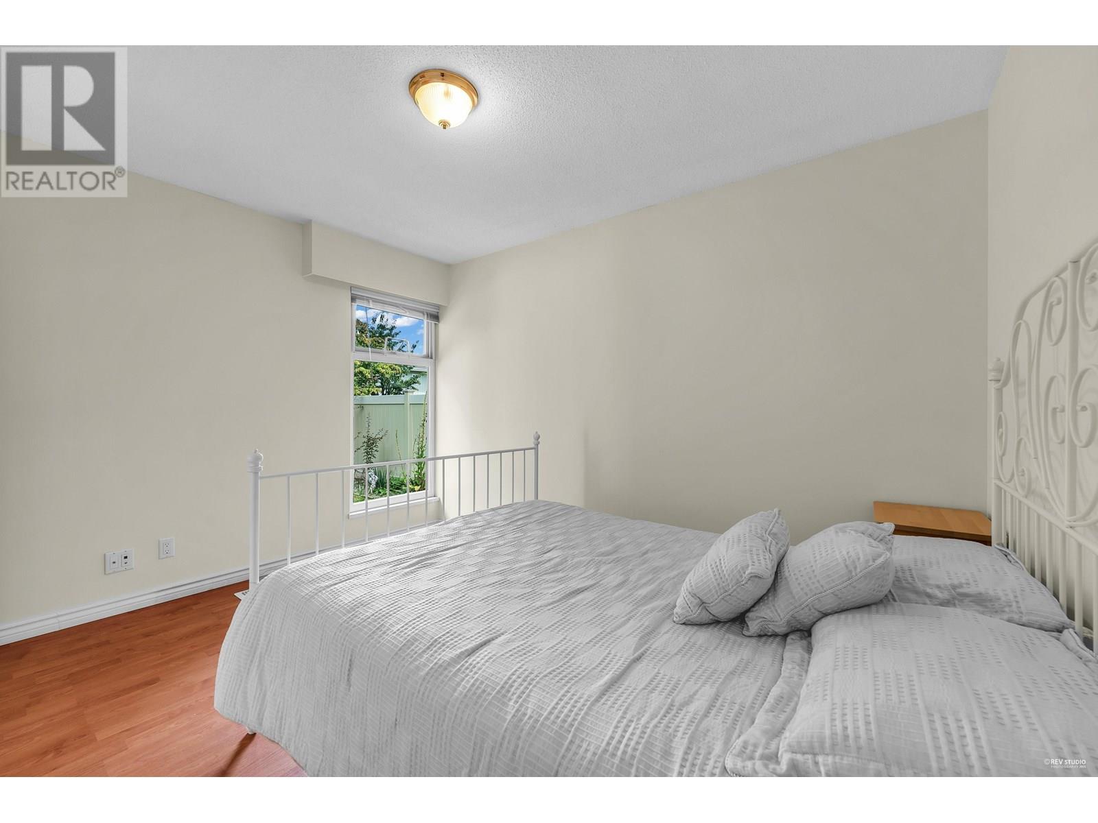 Photo 24 of 7331 Lismer Avenue, Richmond BC