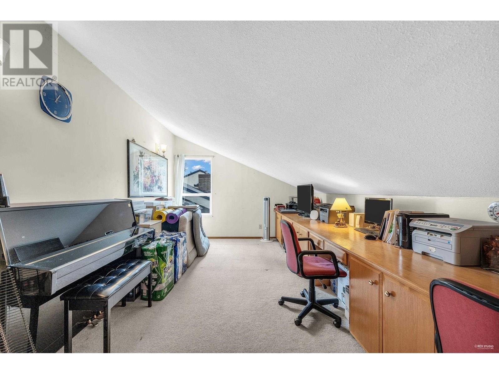 Photo 23 of 7331 Lismer Avenue, Richmond BC