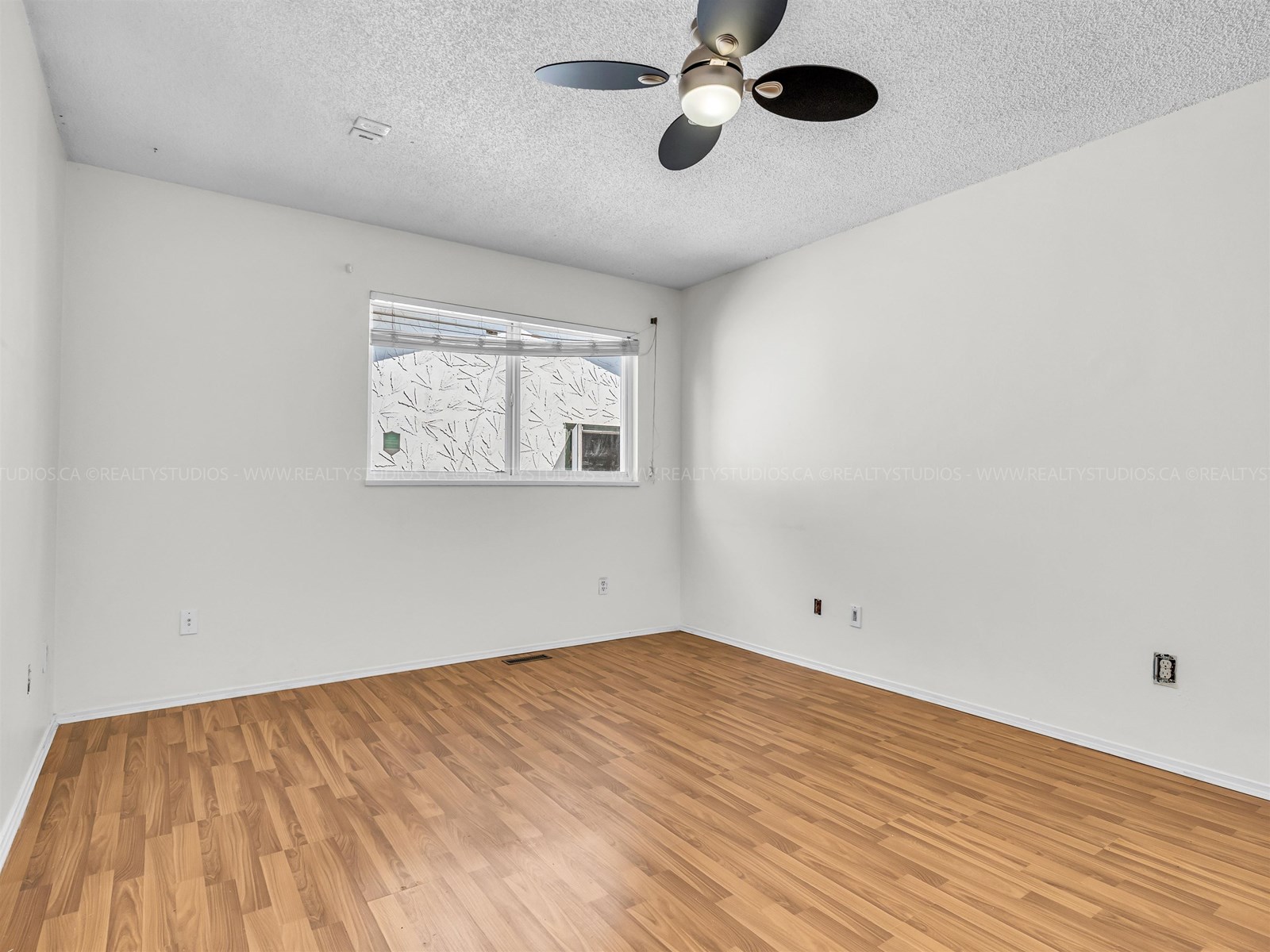 7075 129A STREET, Surrey