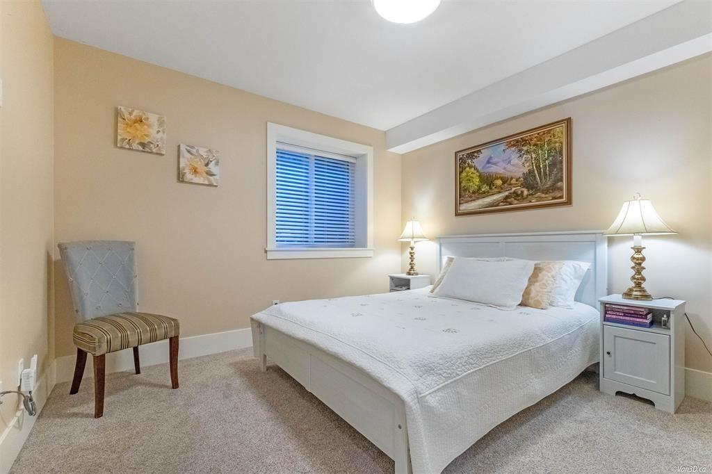 Photo 24 of 13632 Blackburn Avenue, White Rock BC