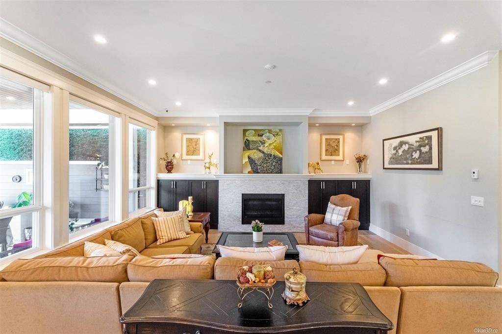 Photo 11 of 13632 Blackburn Avenue, White Rock BC