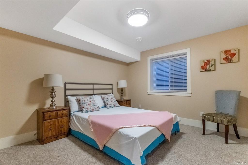 Photo 25 of 13632 Blackburn Avenue, White Rock BC