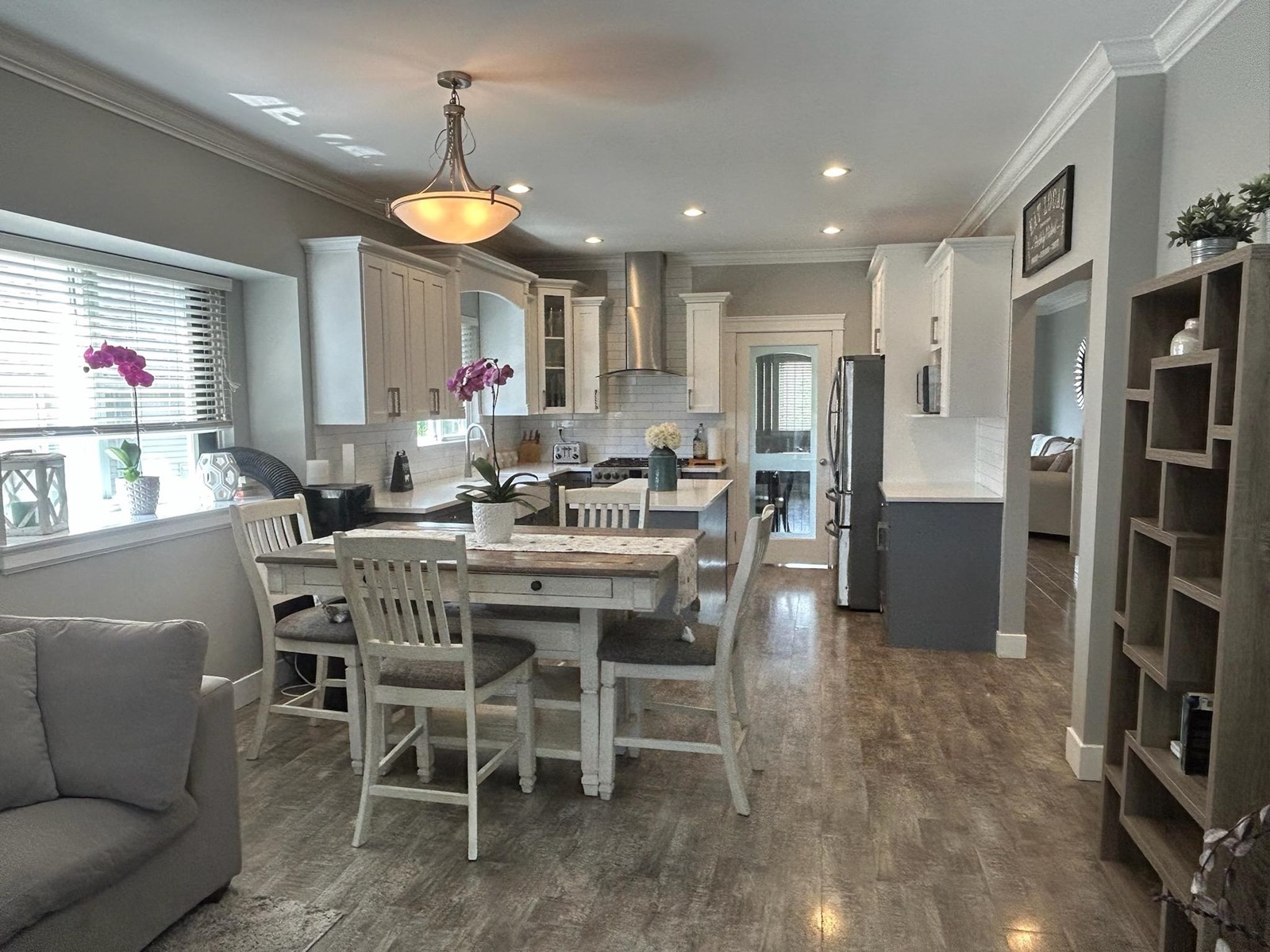 Photo 5 of 32526 Abercrombie Place, Mission BC