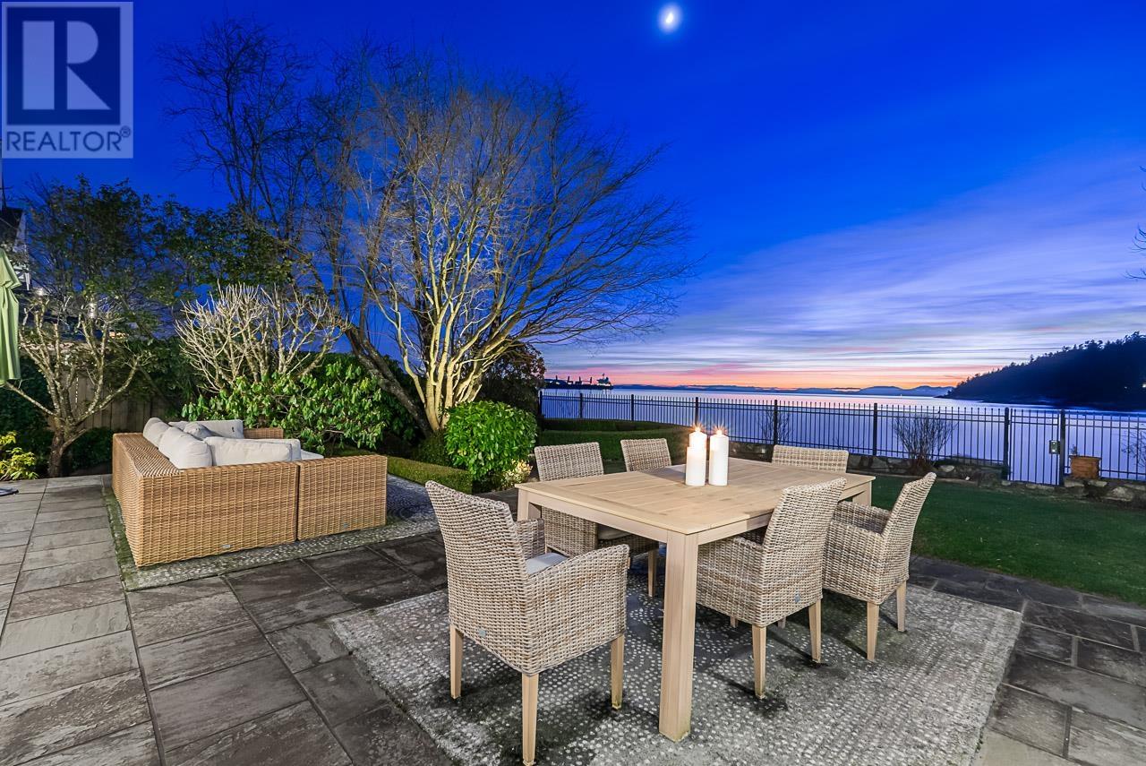 Photo 19 of 4480 Ross Crescent, West Vancouver BC