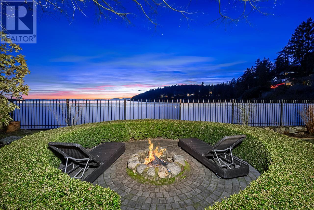Photo 20 of 4480 Ross Crescent, West Vancouver BC