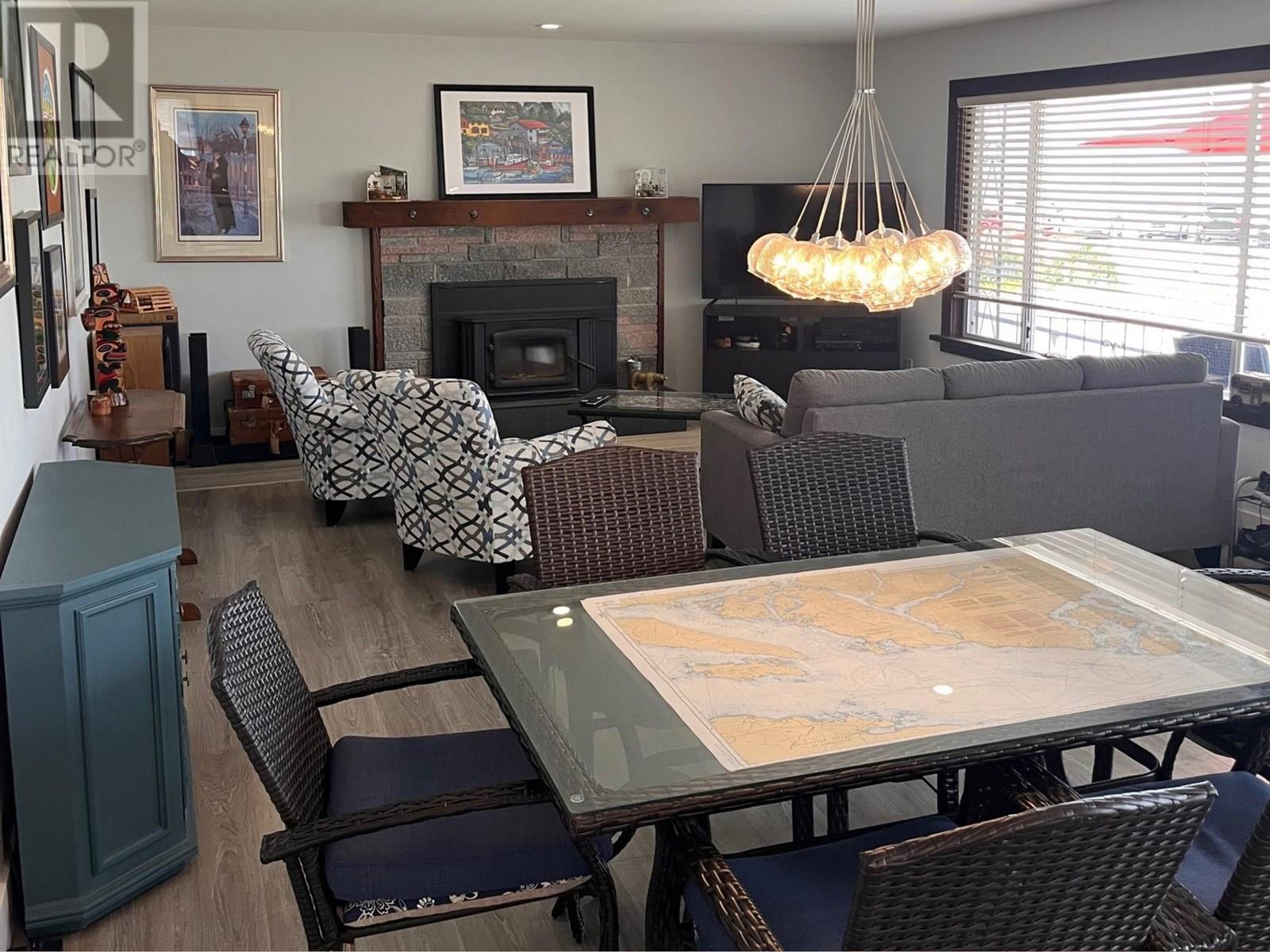 4808 SUNSHINE COAST HIGHWAY, Sechelt