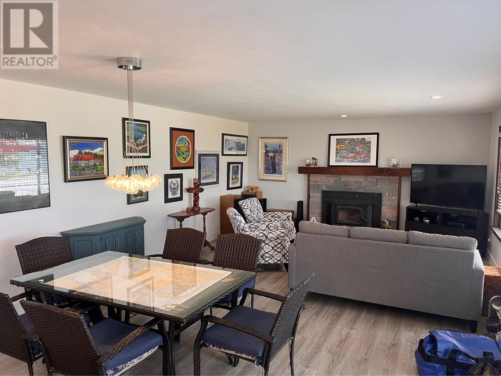 4808 SUNSHINE COAST HIGHWAY, Sechelt