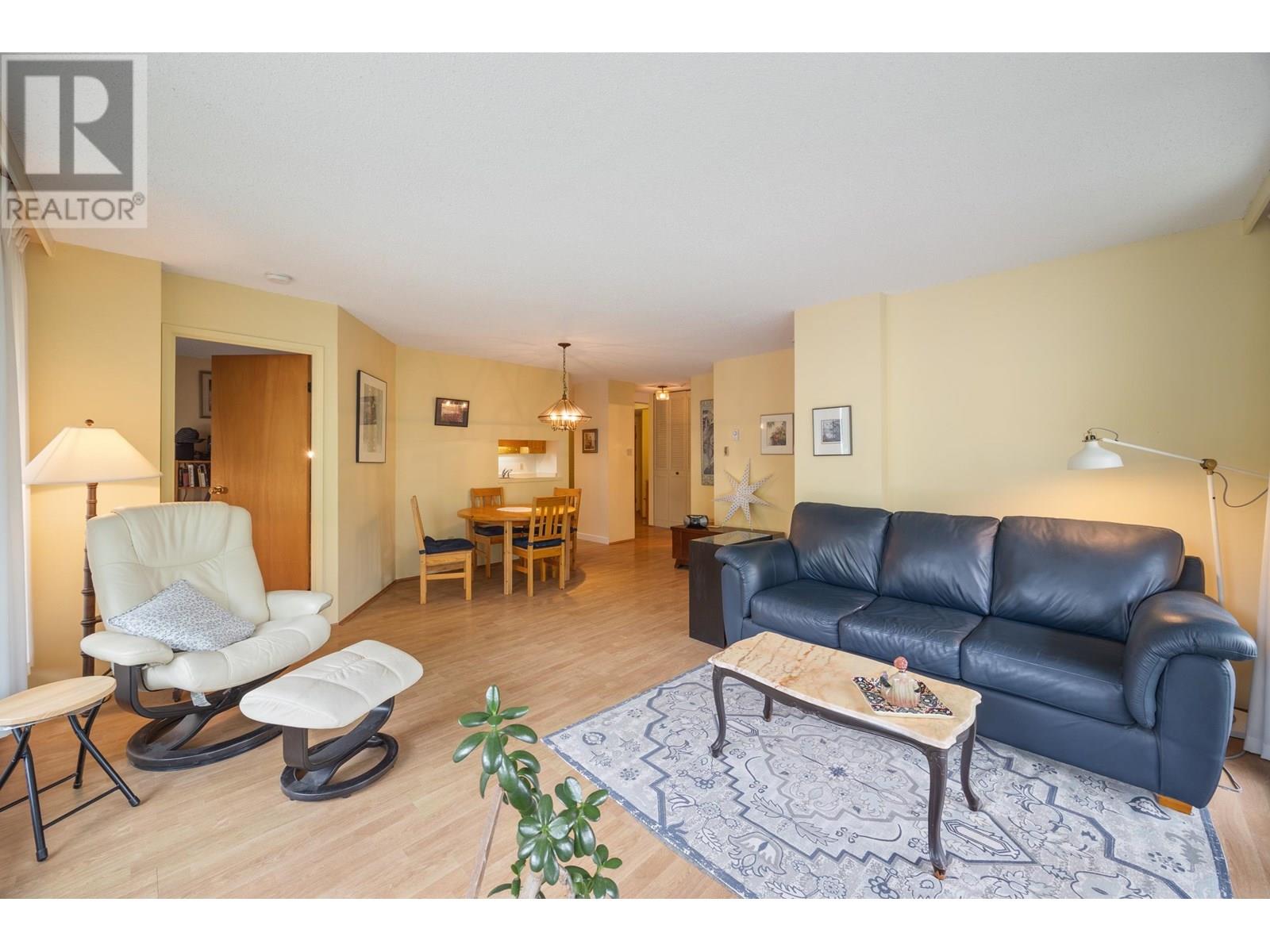 Photo 5 of 406 4165 Maywood Street, Burnaby BC