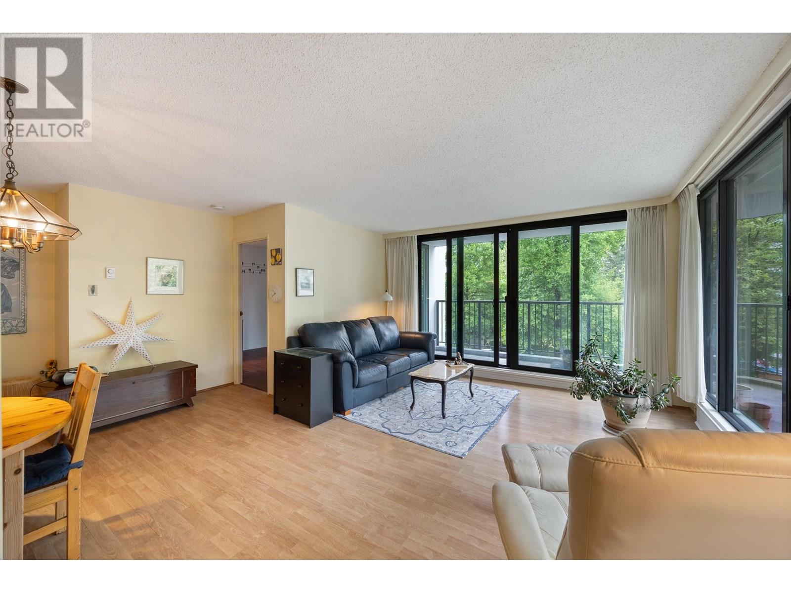 Photo 6 of 406 4165 Maywood Street, Burnaby BC