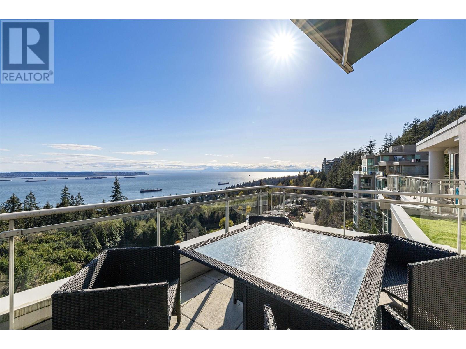 701 3105 DEER RIDGE DRIVE, West Vancouver
