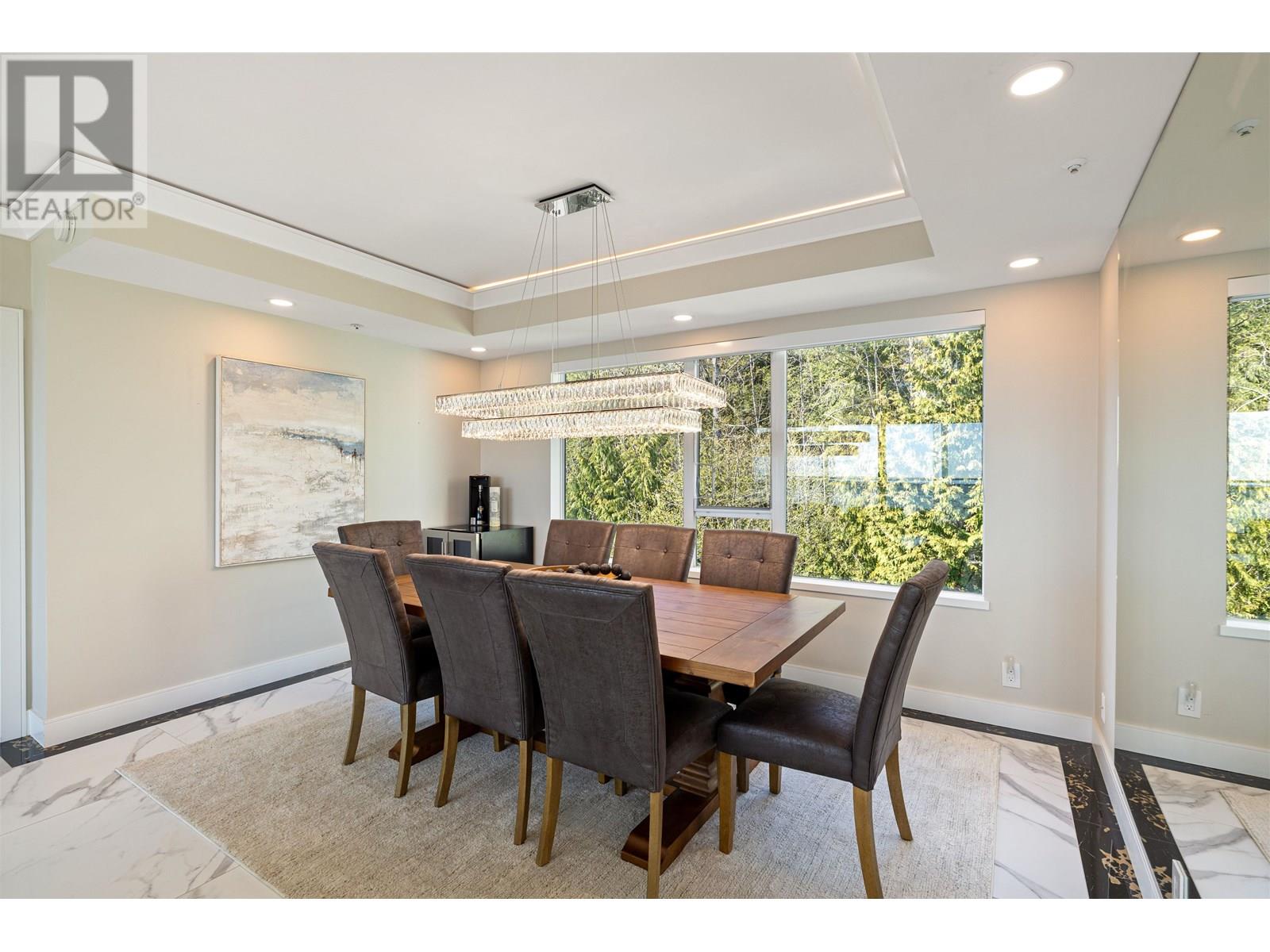 701 3105 DEER RIDGE DRIVE, West Vancouver