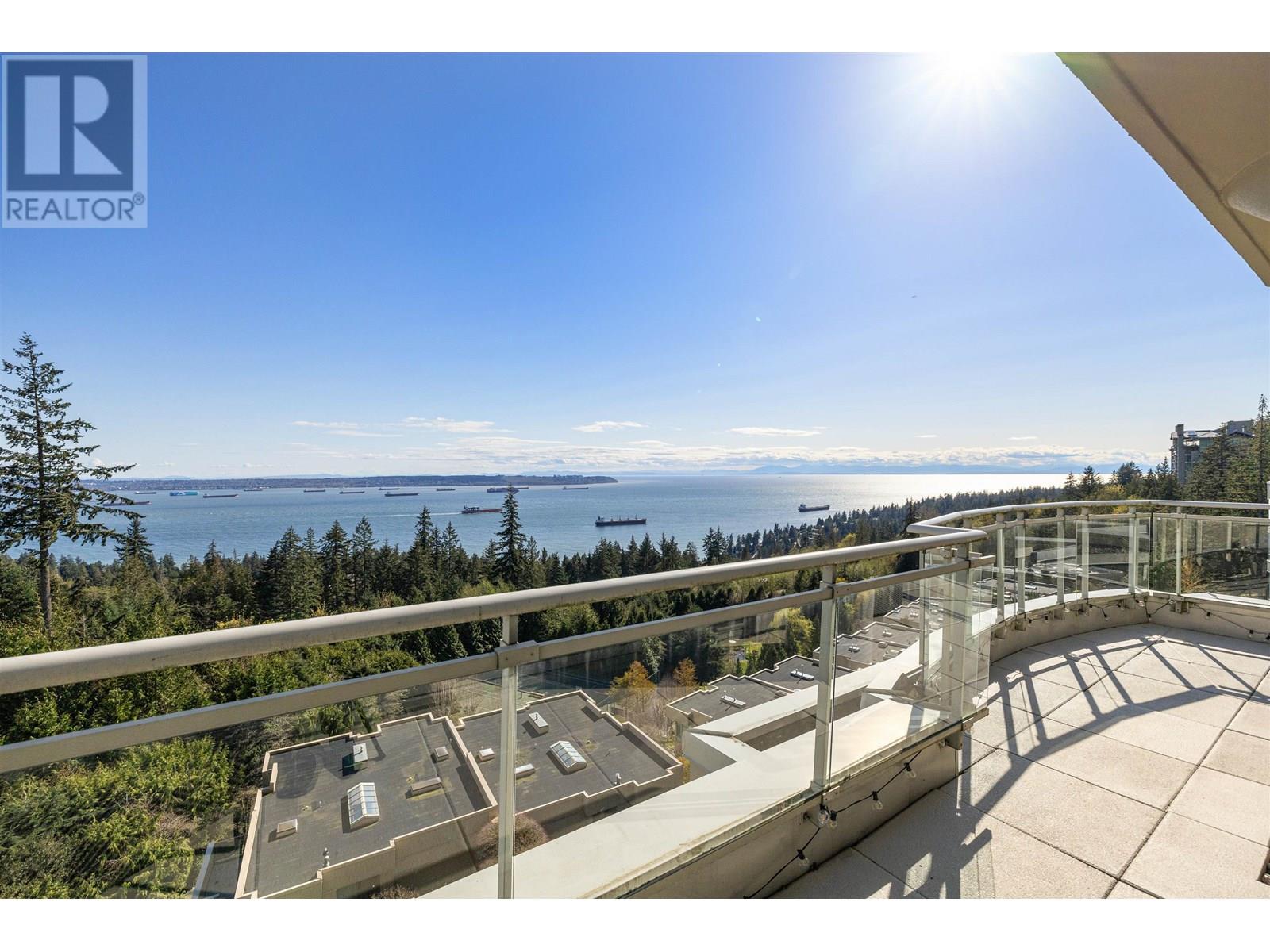 701 3105 DEER RIDGE DRIVE, West Vancouver