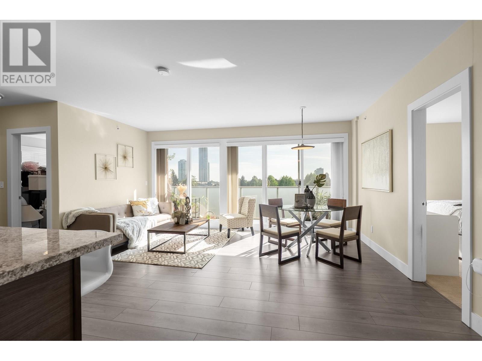 Photo 9 of 302 7377 14th Avenue, Burnaby BC
