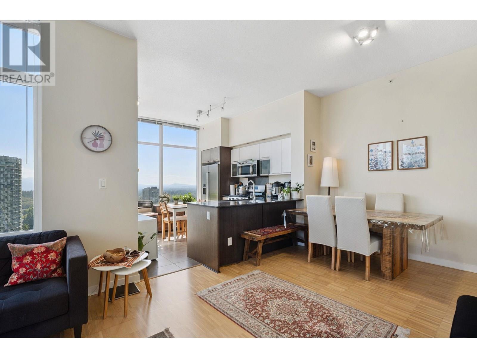 Photo 13 of 3502 2980 Atlantic Avenue, Coquitlam BC