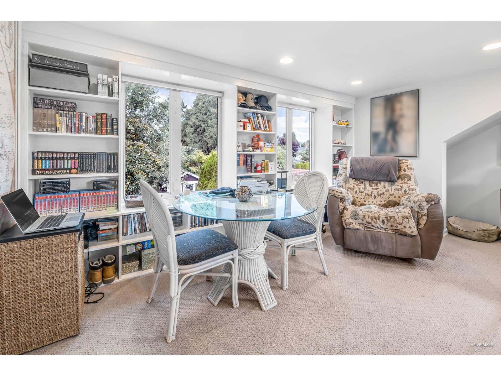 Photo 10 of 46105 Lewis Avenue Chilliwack Proper East, Chilliwack BC