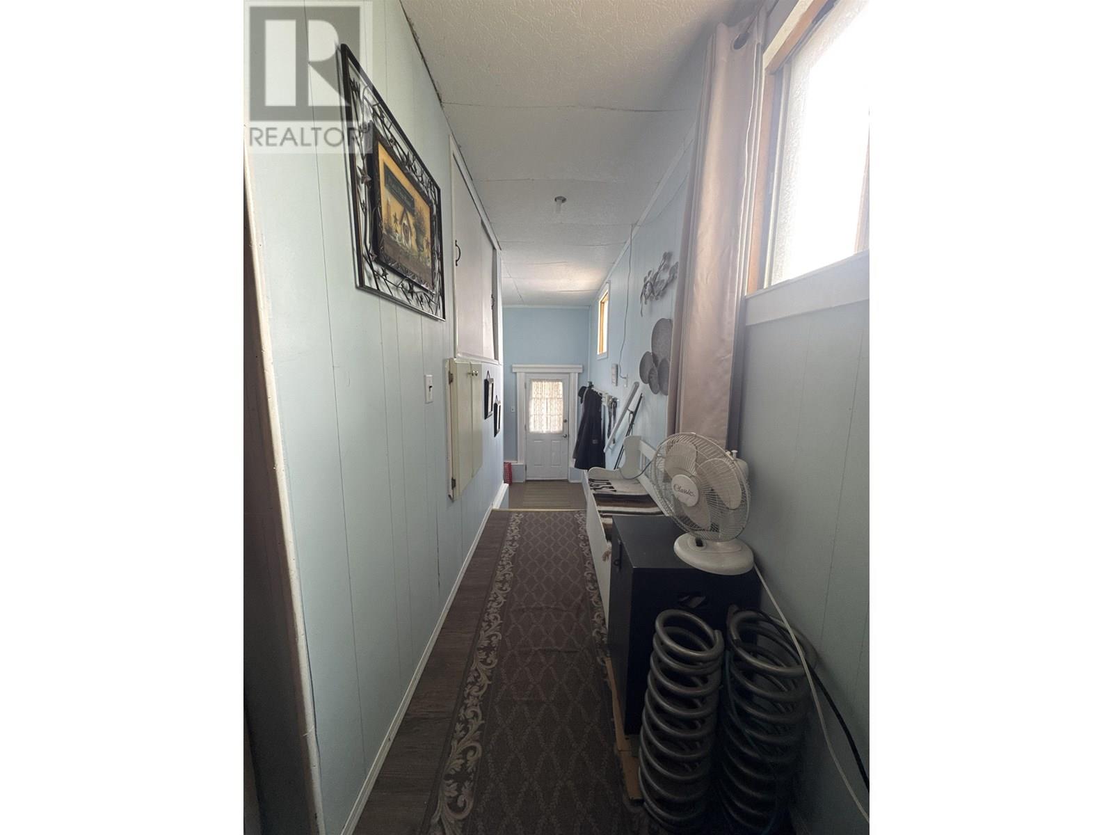 Photo 13 of 10608 101 Street, Taylor BC