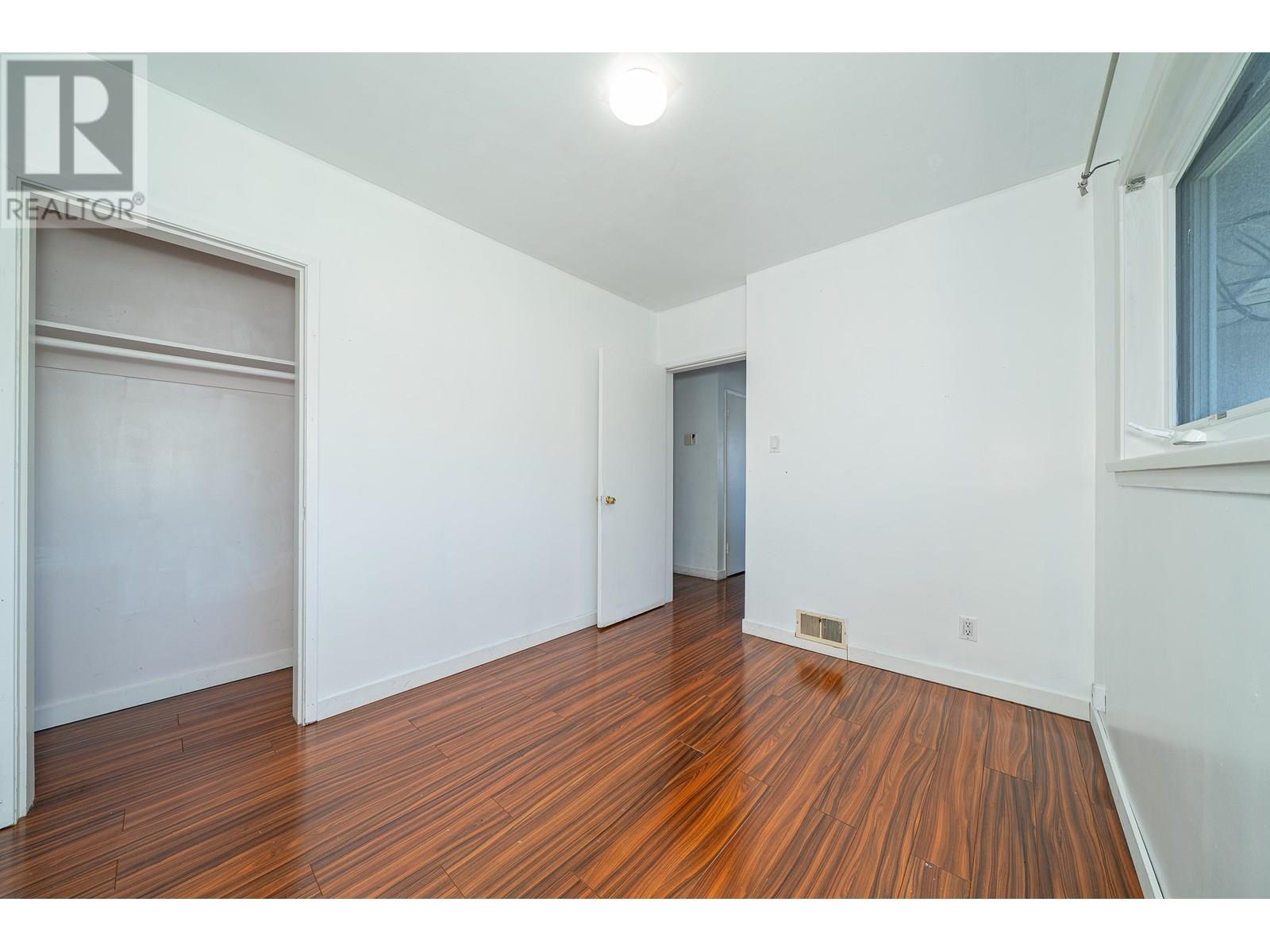 Photo 23 of 432 W 25th Street, North Vancouver BC