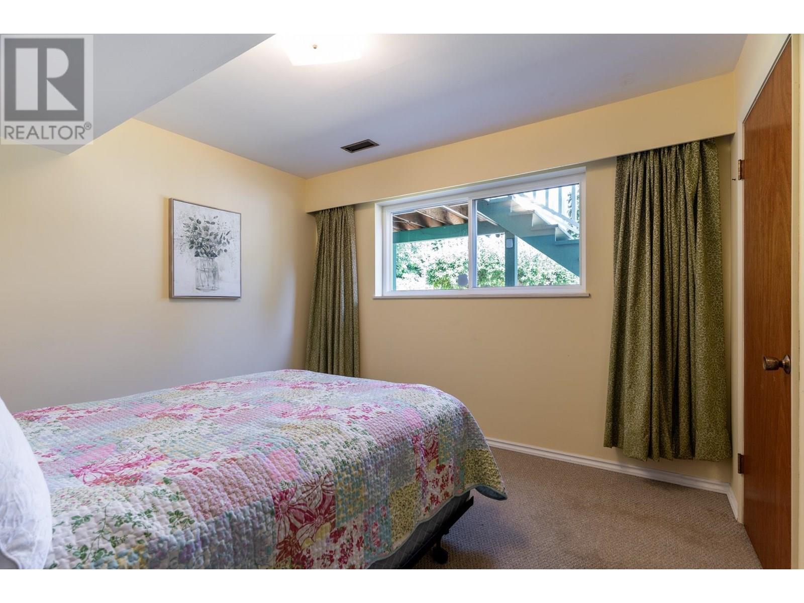 Photo 21 of 5451 7 B Avenue, Delta BC