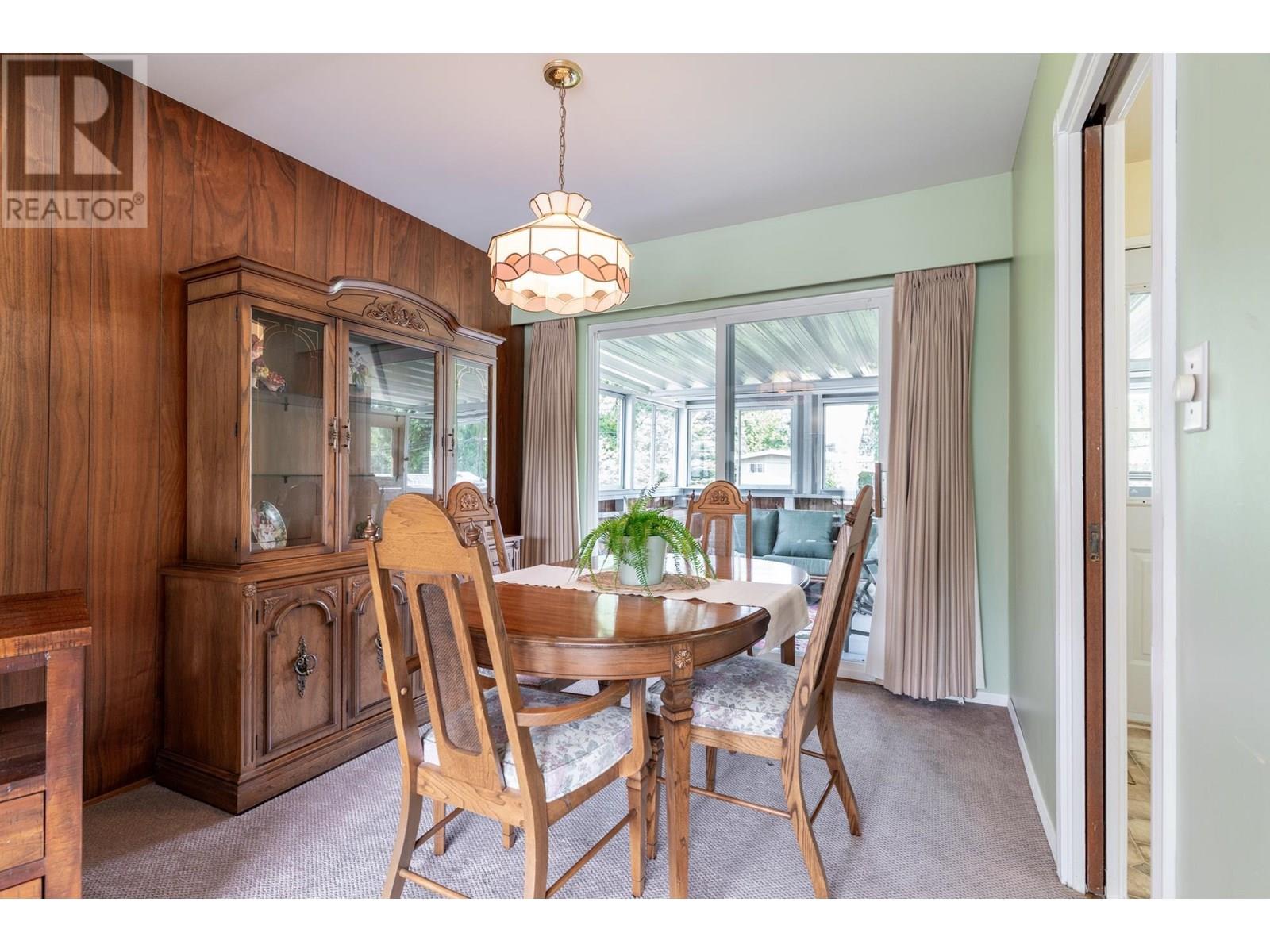 Photo 7 of 5451 7 B Avenue, Delta BC