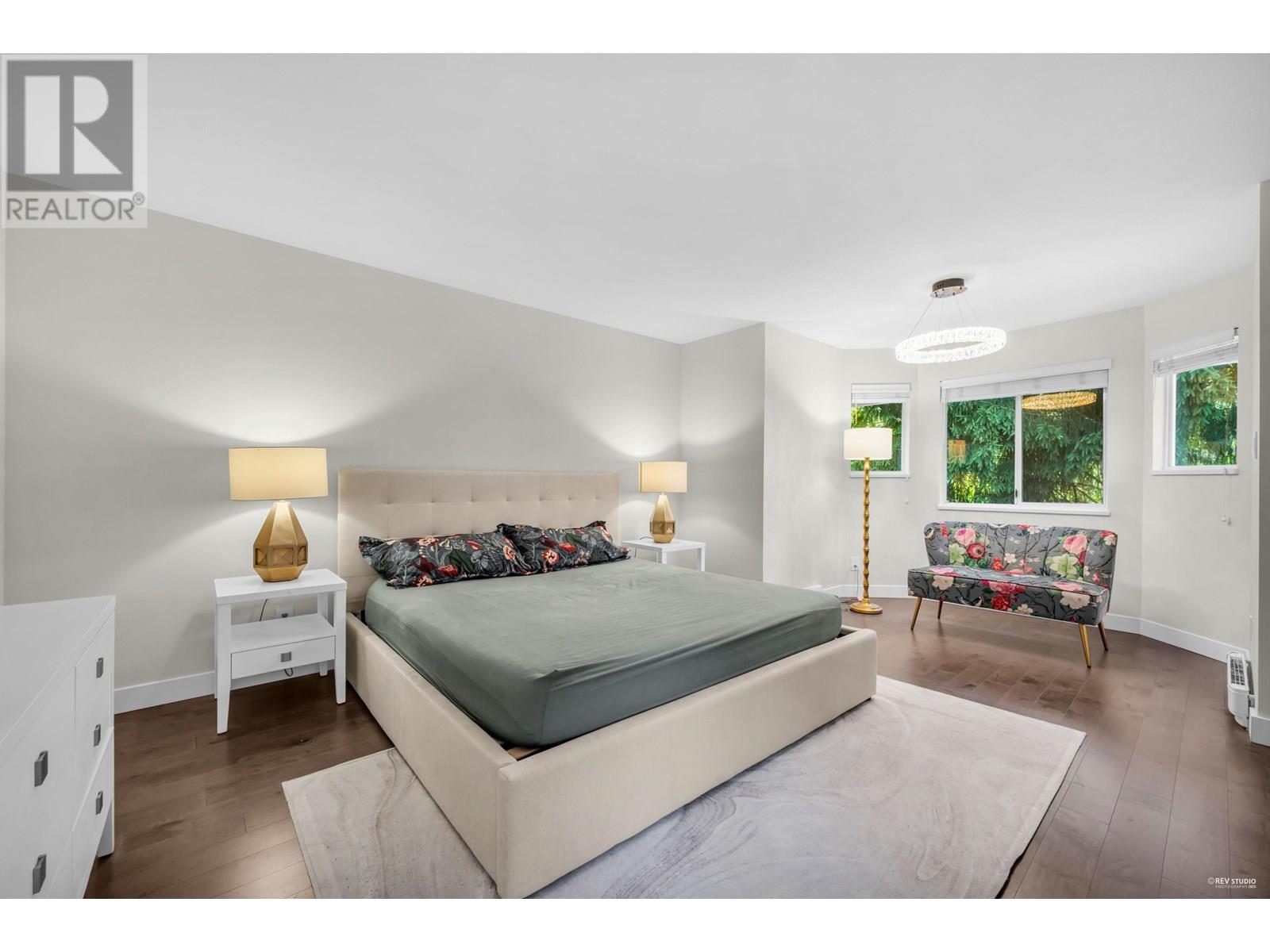 Photo 20 of 860 Ruckle Court, North Vancouver BC