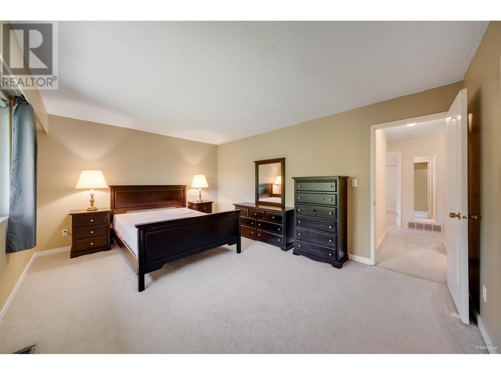 Photo 19 of 7720 Waterton Drive, Richmond BC
