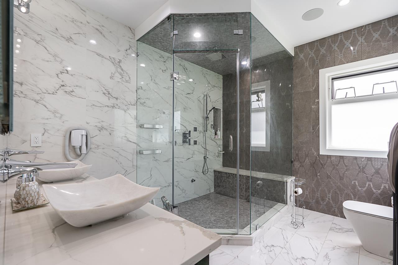 Photo 6 of 9417 132 A Street, Surrey BC
