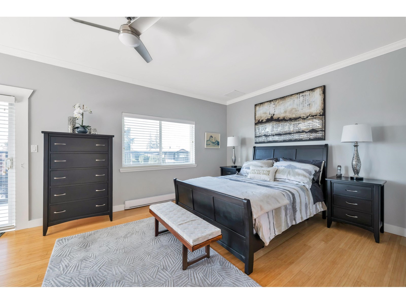 Photo 3 of 15627 Buena Vista Avenue, White Rock BC
