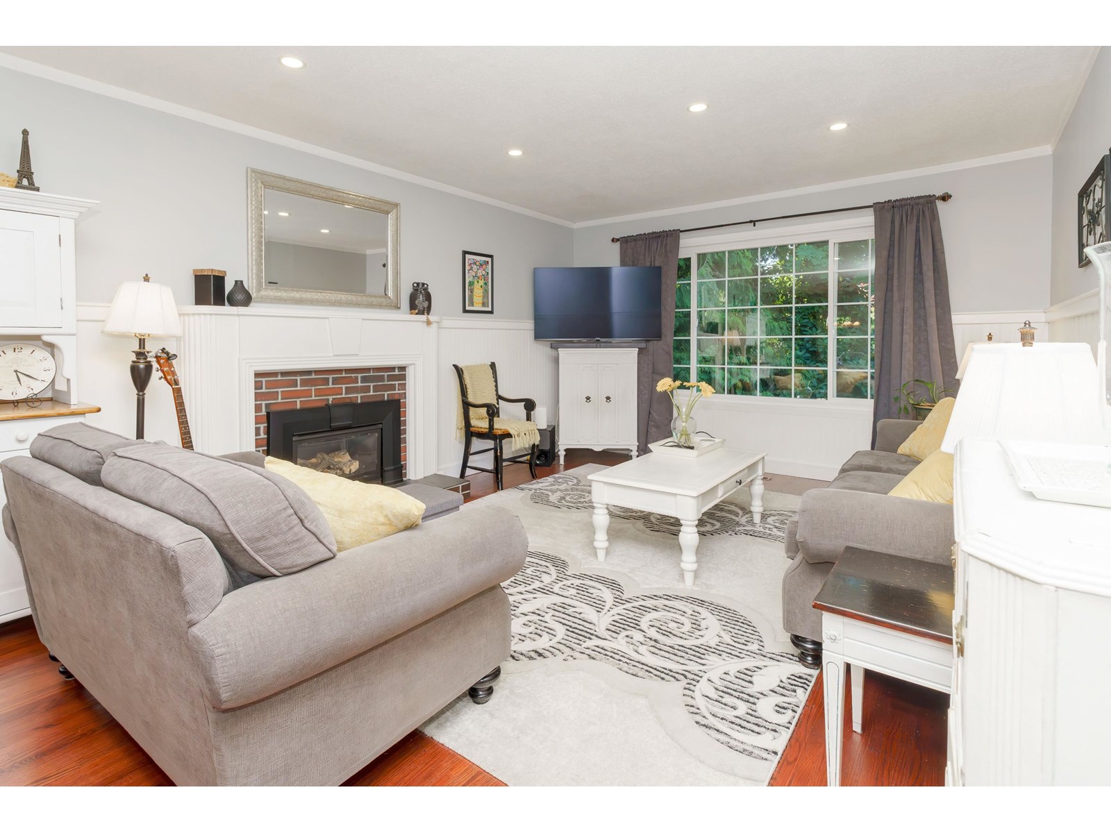 Photo 13 of 8962 Glover Road, Langley BC