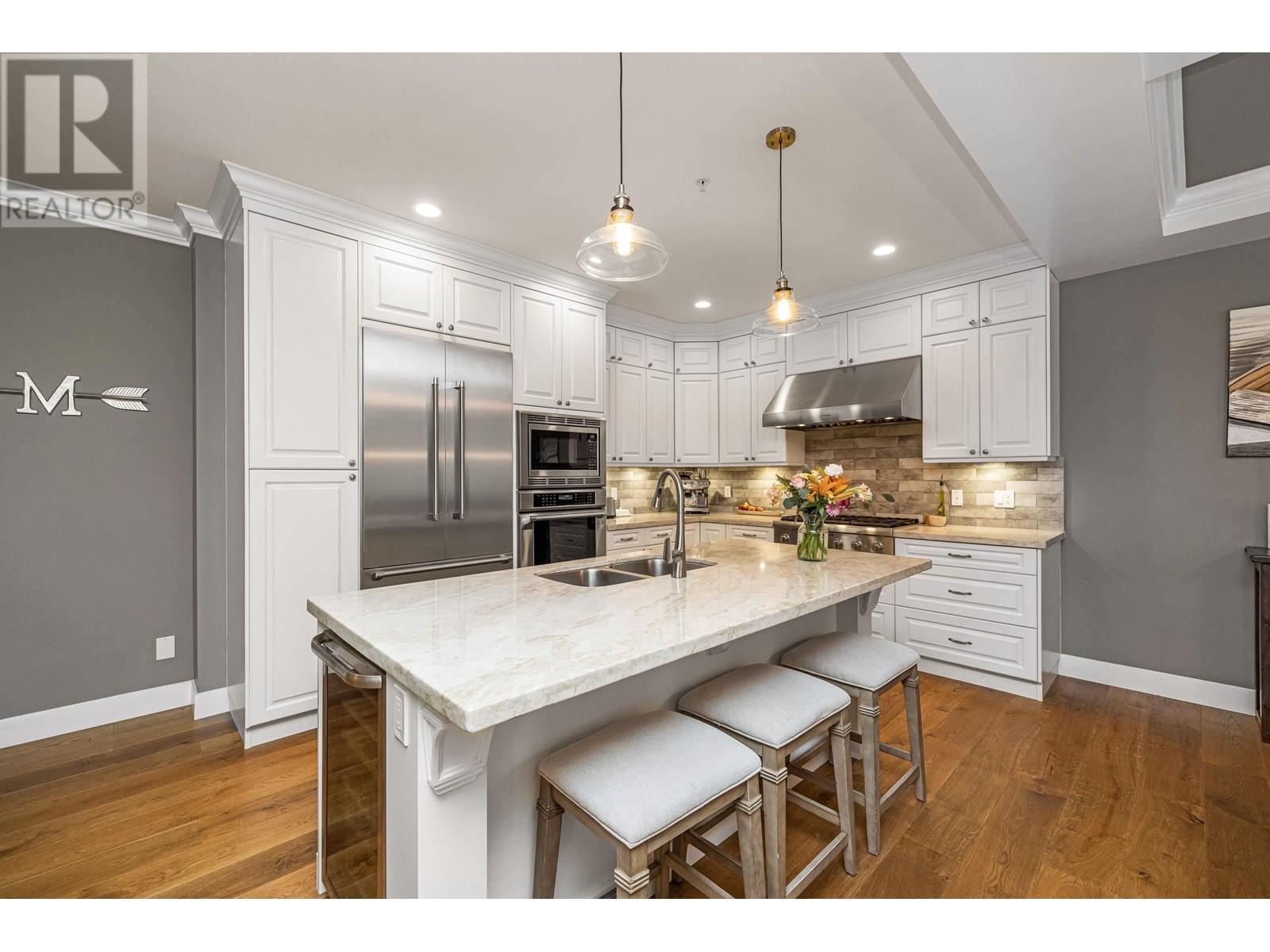 Photo 9 of 13037 237 A Street, Maple Ridge BC