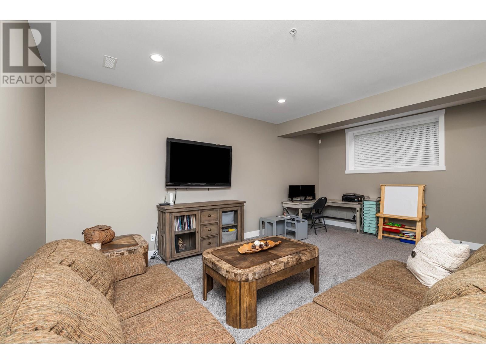 Photo 37 of 13037 237 A Street, Maple Ridge BC