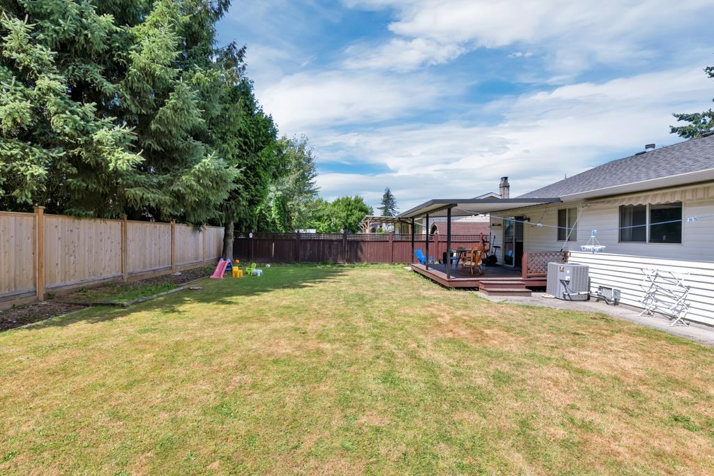 Photo 29 of 16954 60 Avenue, Surrey BC