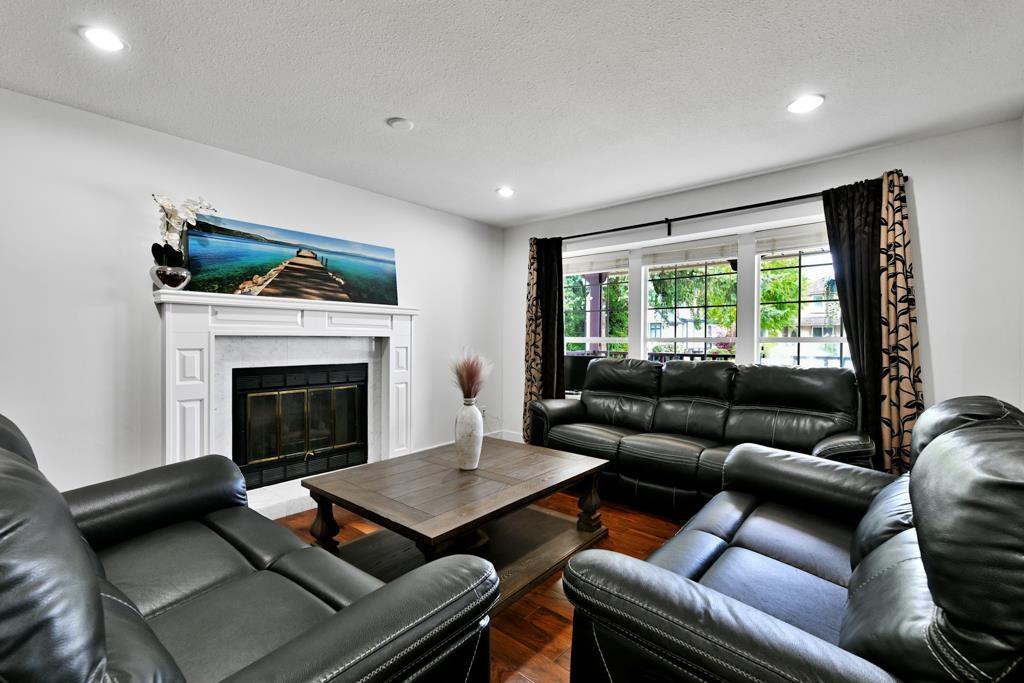 Photo 6 of 16954 60 Avenue, Surrey BC