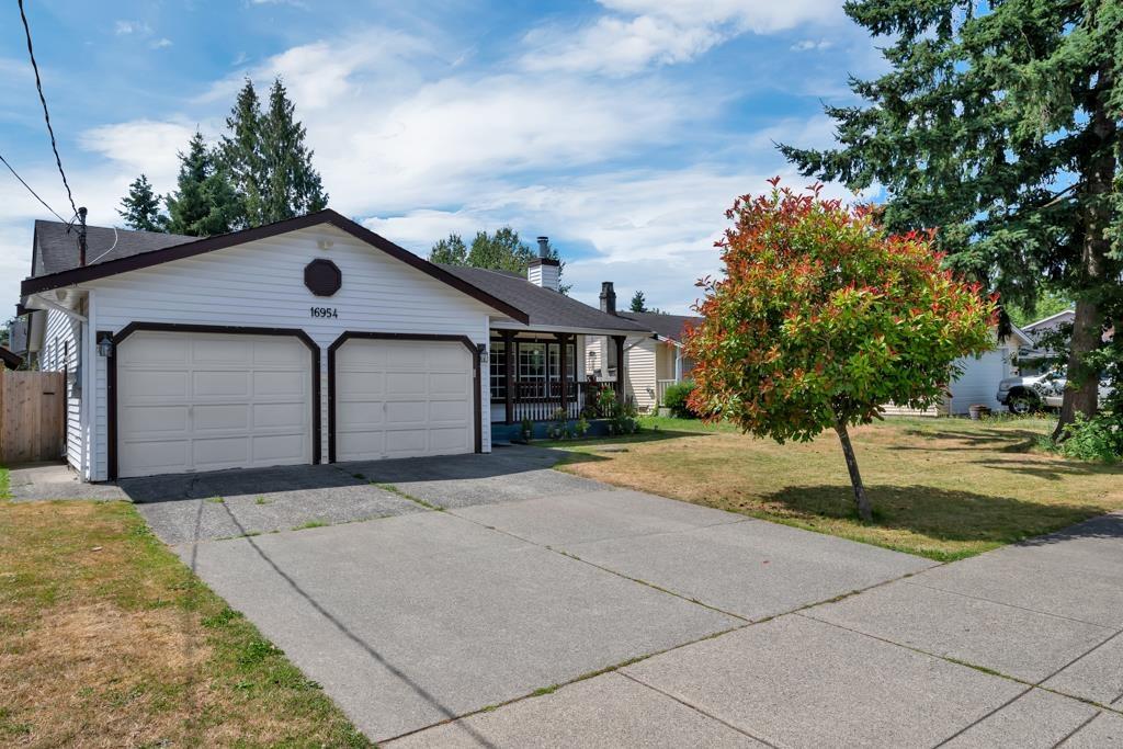 Photo 35 of 16954 60 Avenue, Surrey BC