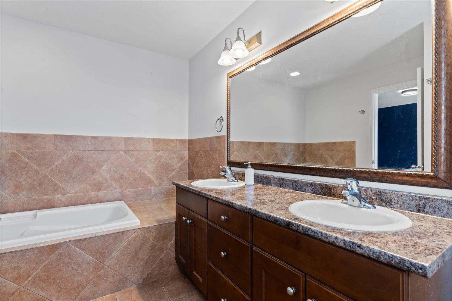 Photo 20 of 9 5545 Peach Road Sardis South, Chilliwack BC